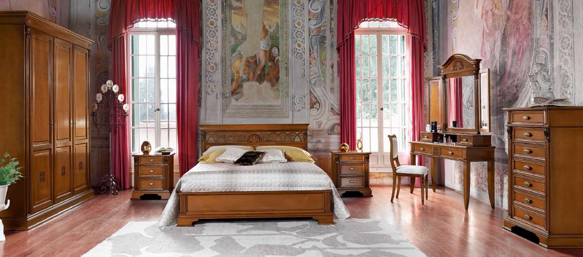 Итальянская спальня из массива Claudio Saoncella